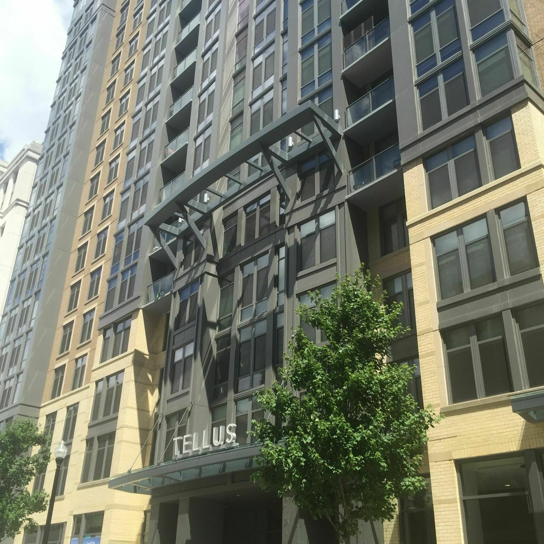 Executive Apartments At The Tellus Arlington Exterior photo